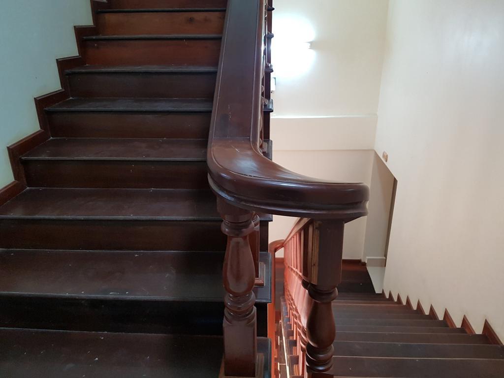 Samnop Samnang Guesthouse カンポット エクステリア 写真